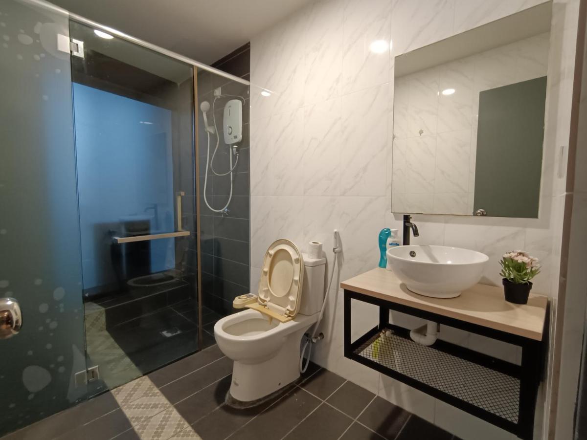Loft Signature Executive Suite Empire City Petaling Jaya Exterior foto