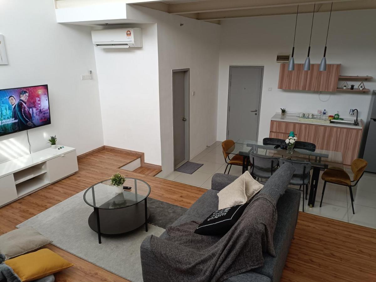 Loft Signature Executive Suite Empire City Petaling Jaya Exterior foto